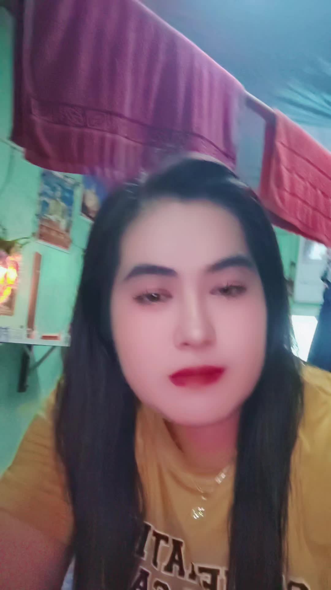 @April Queen
