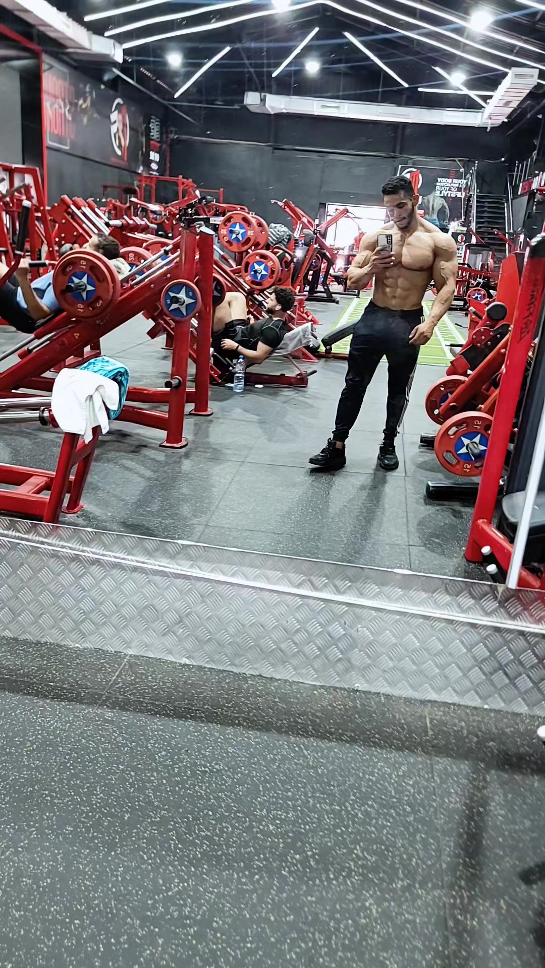@lefkiradel
