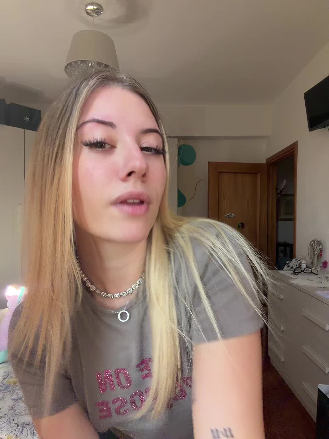 @__labeniamss__