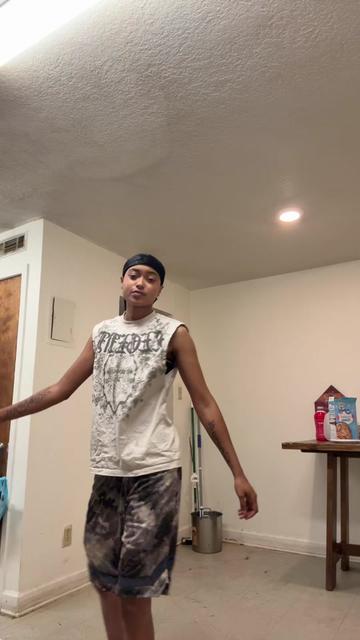 @ivyismotion