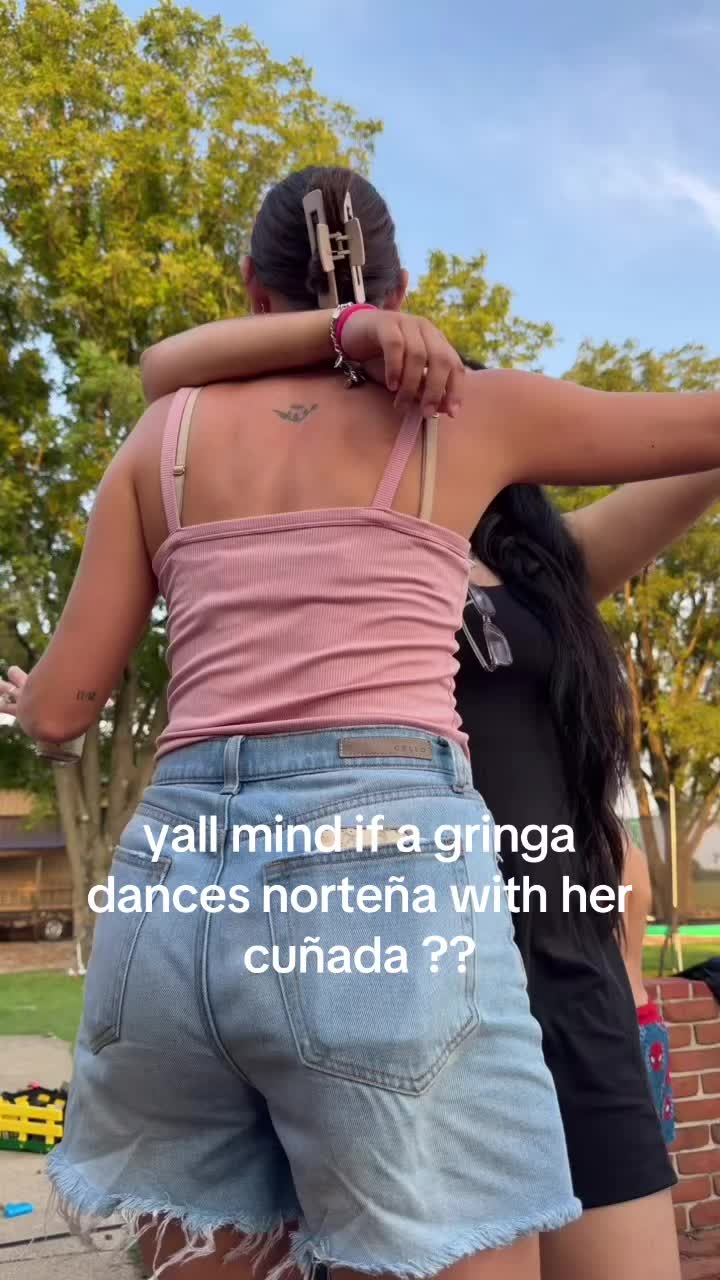@chloe castillo | sahm