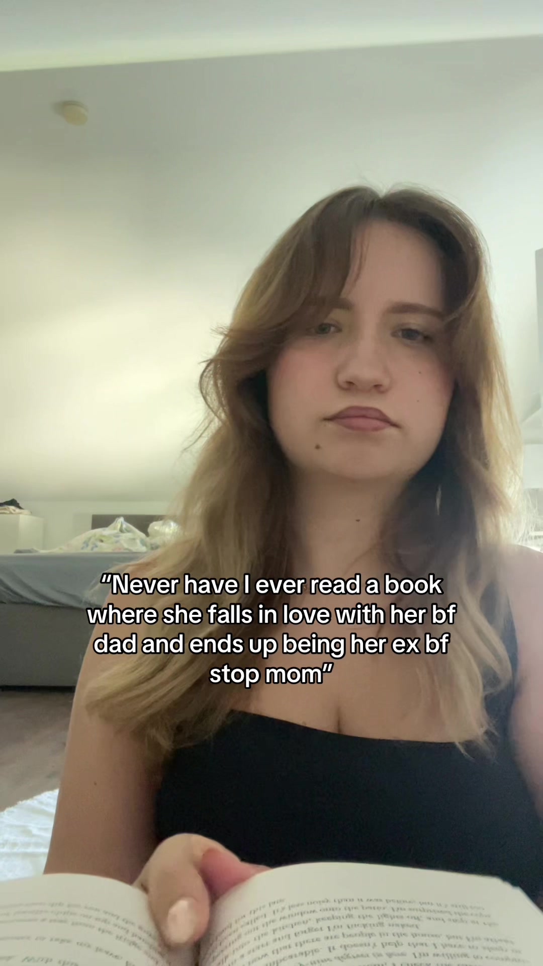 @📚