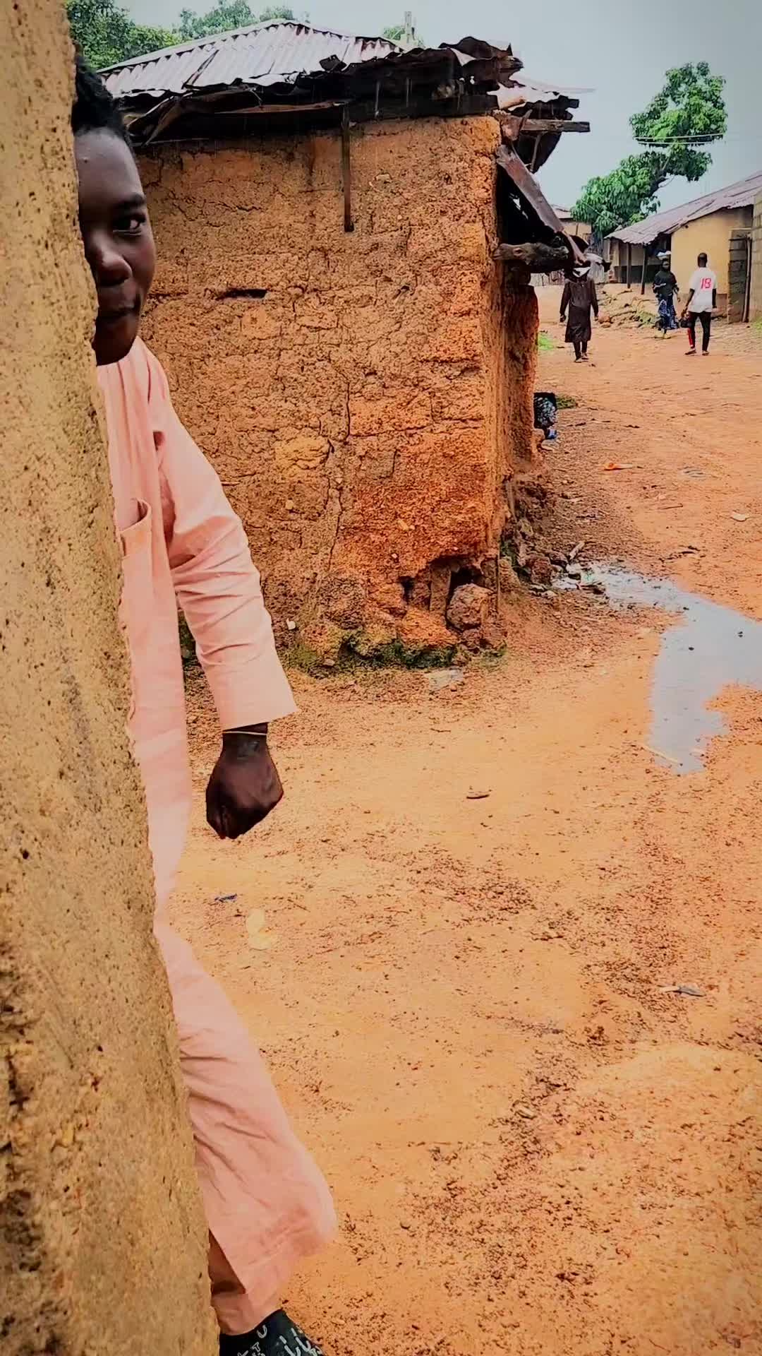 @mai kwaila ne saikadaure