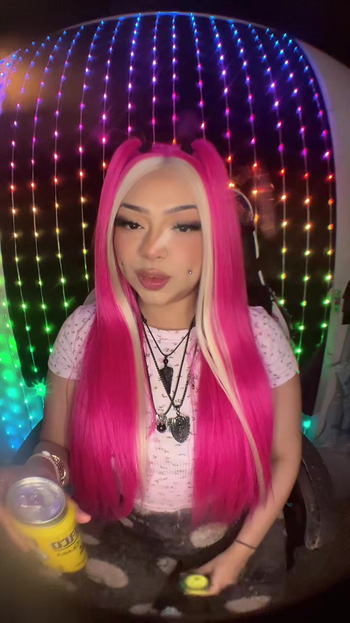 @🎰𝓂𝑒𝓁𝒶𝓃𝒾𝑒🖤✨