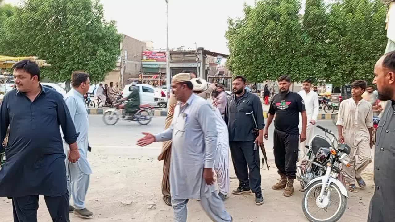 @Farooq Ahmad Bhatti