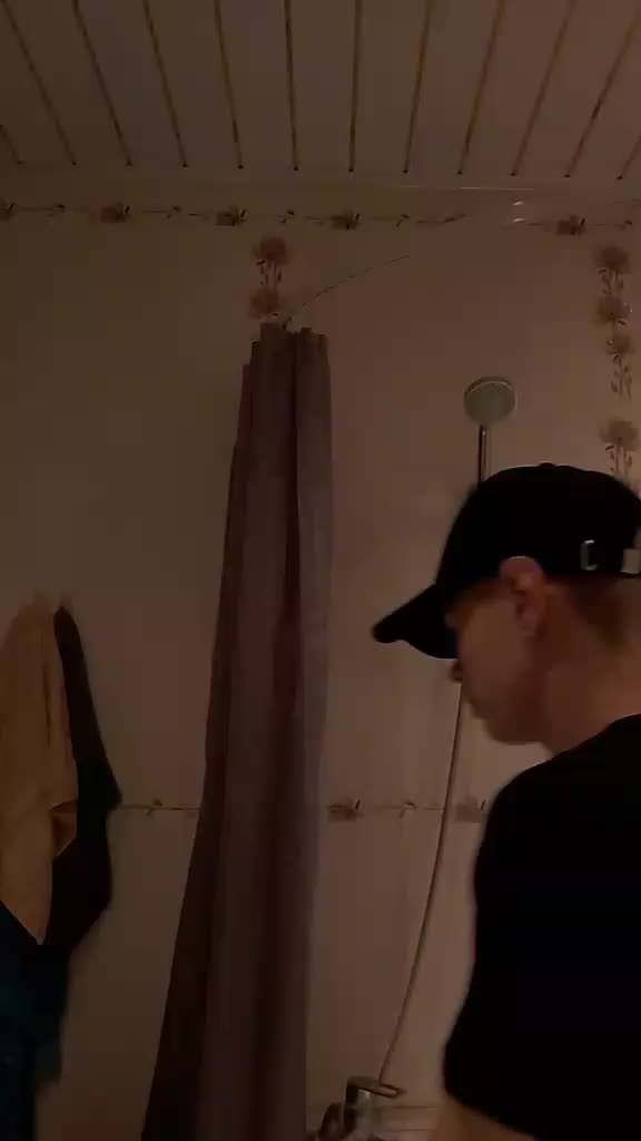 @Alebot_bip