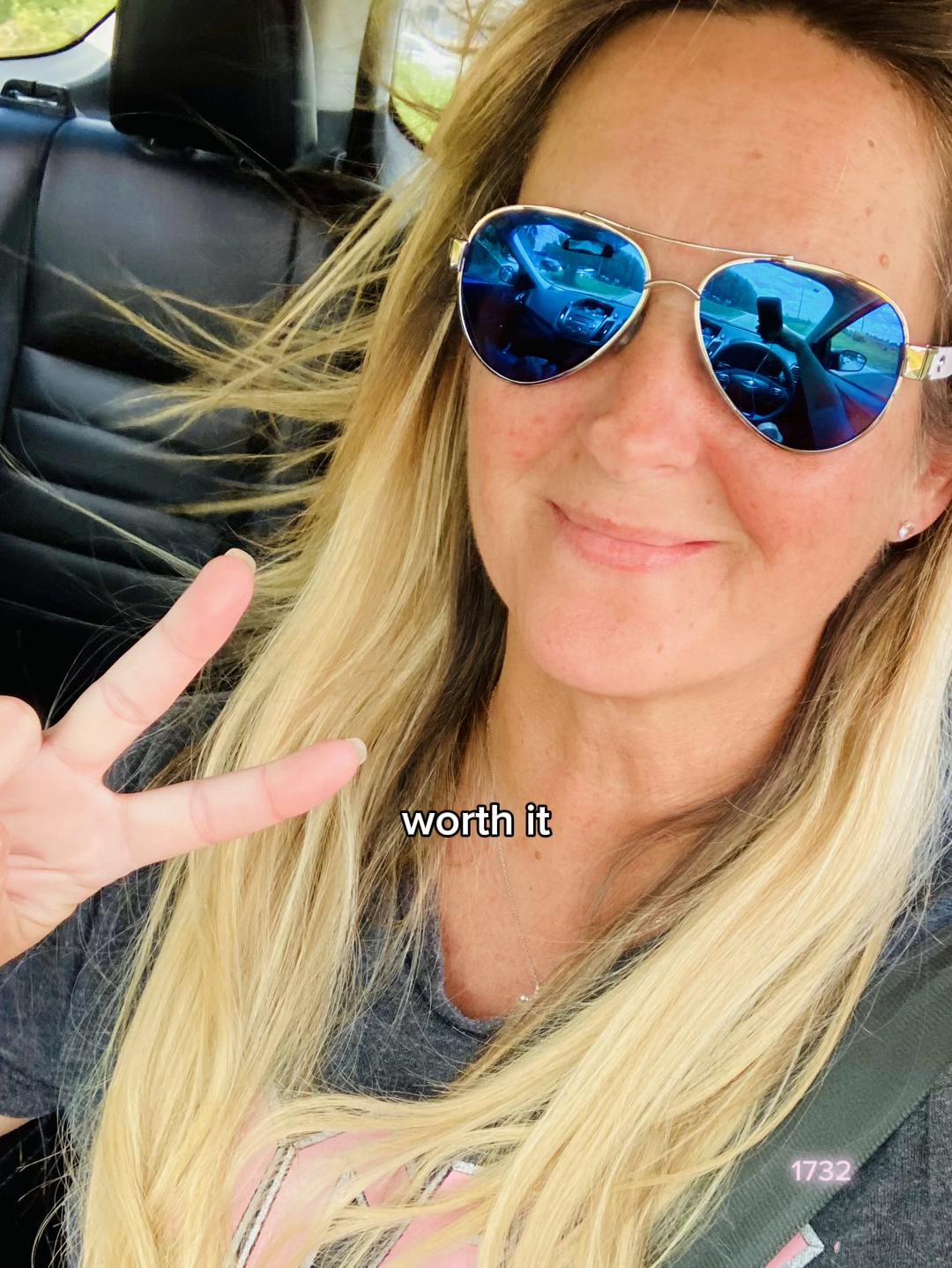 @Kat17💚32