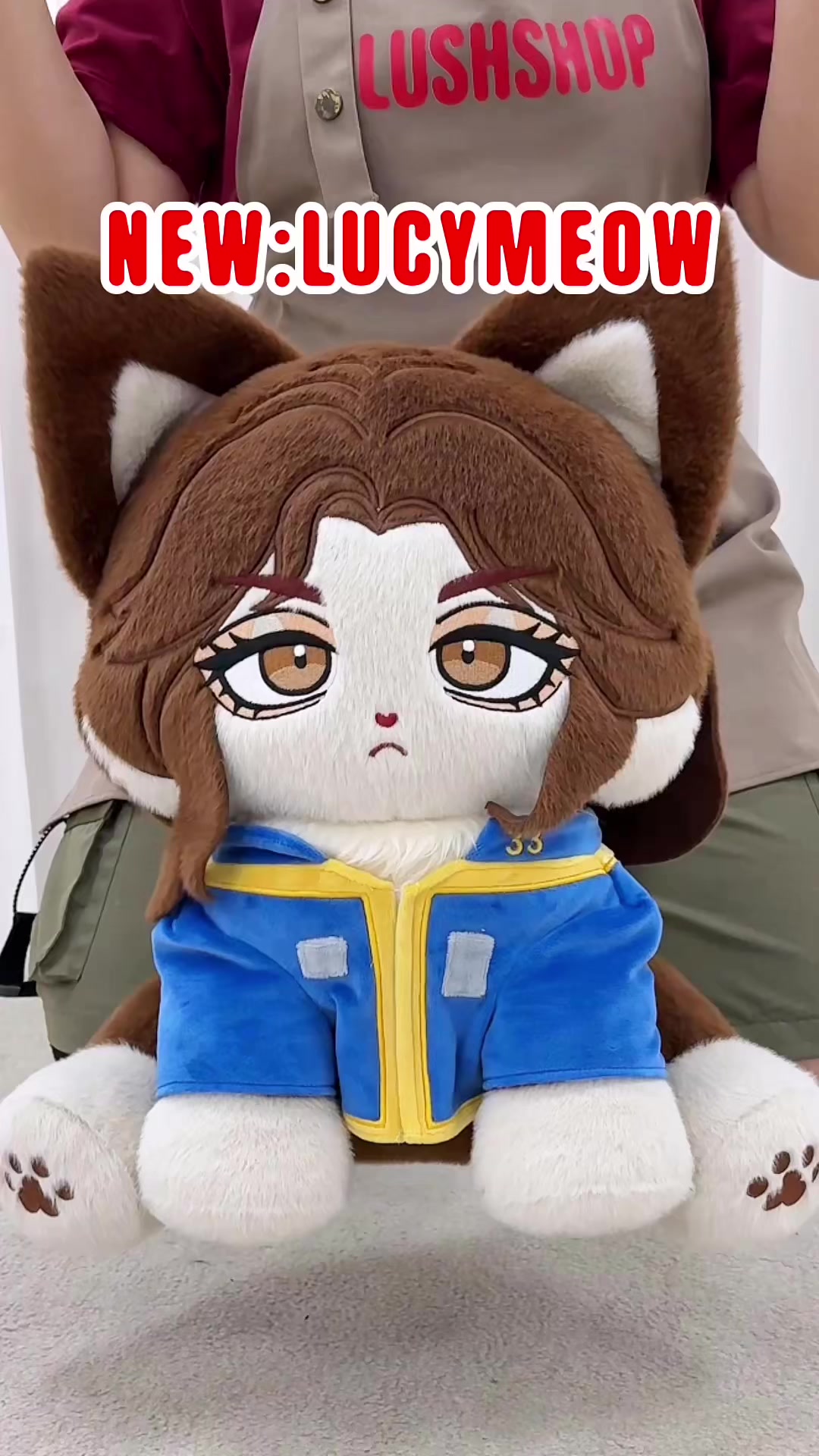 @PLUSHSHOP_USA