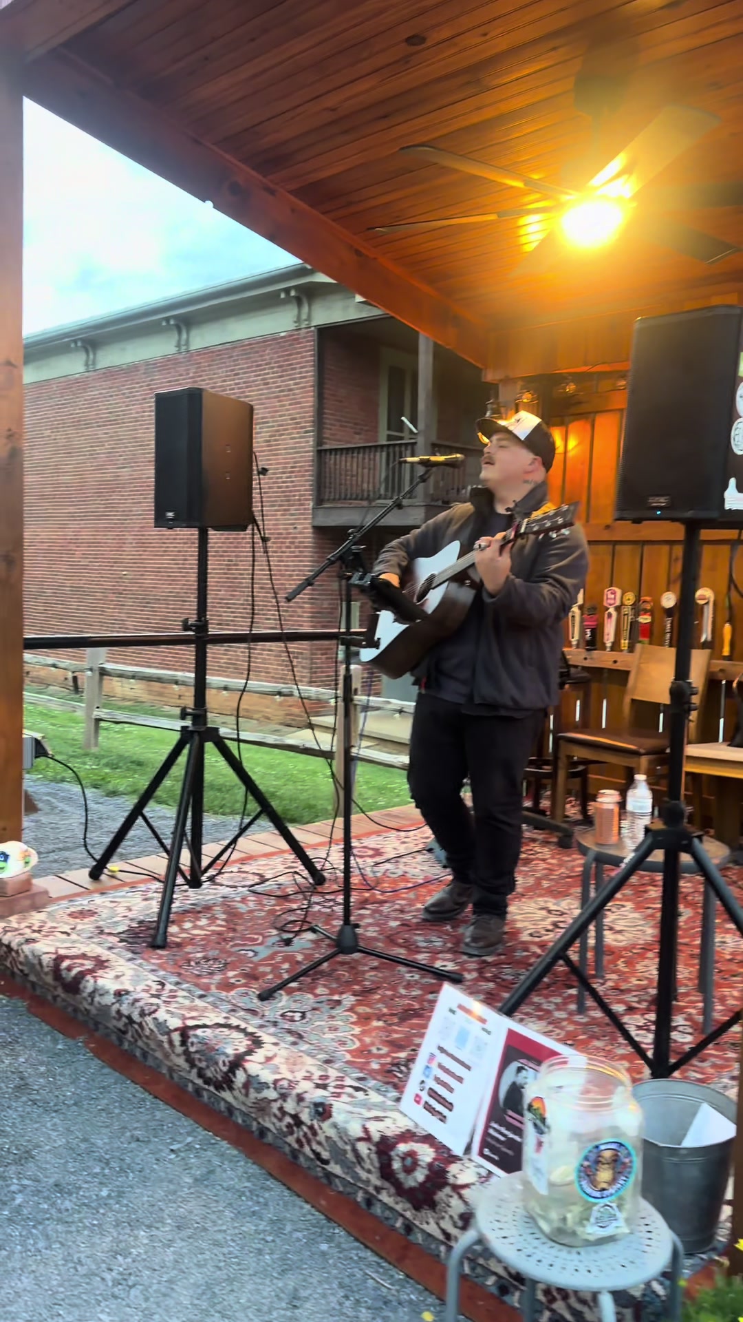 @johnbenjaminmusic