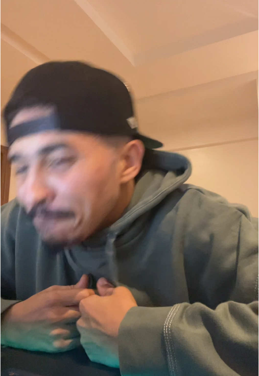 @Tchubi