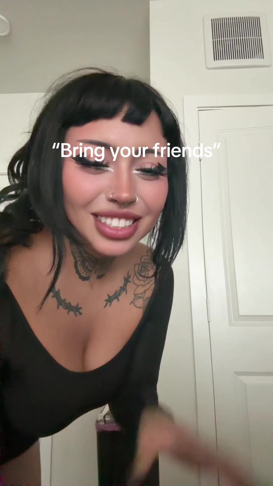 @XOXOKENI