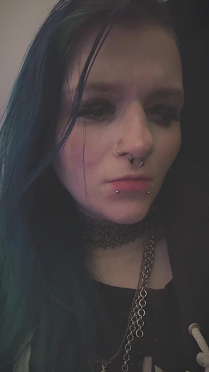 @𝓢𝓽𝓸𝓷𝓮🖤