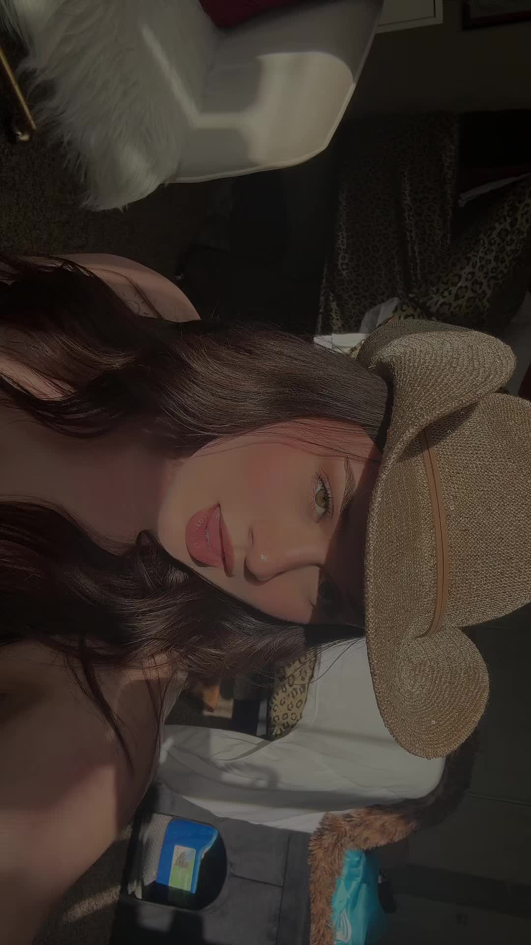@Leiamillerrr