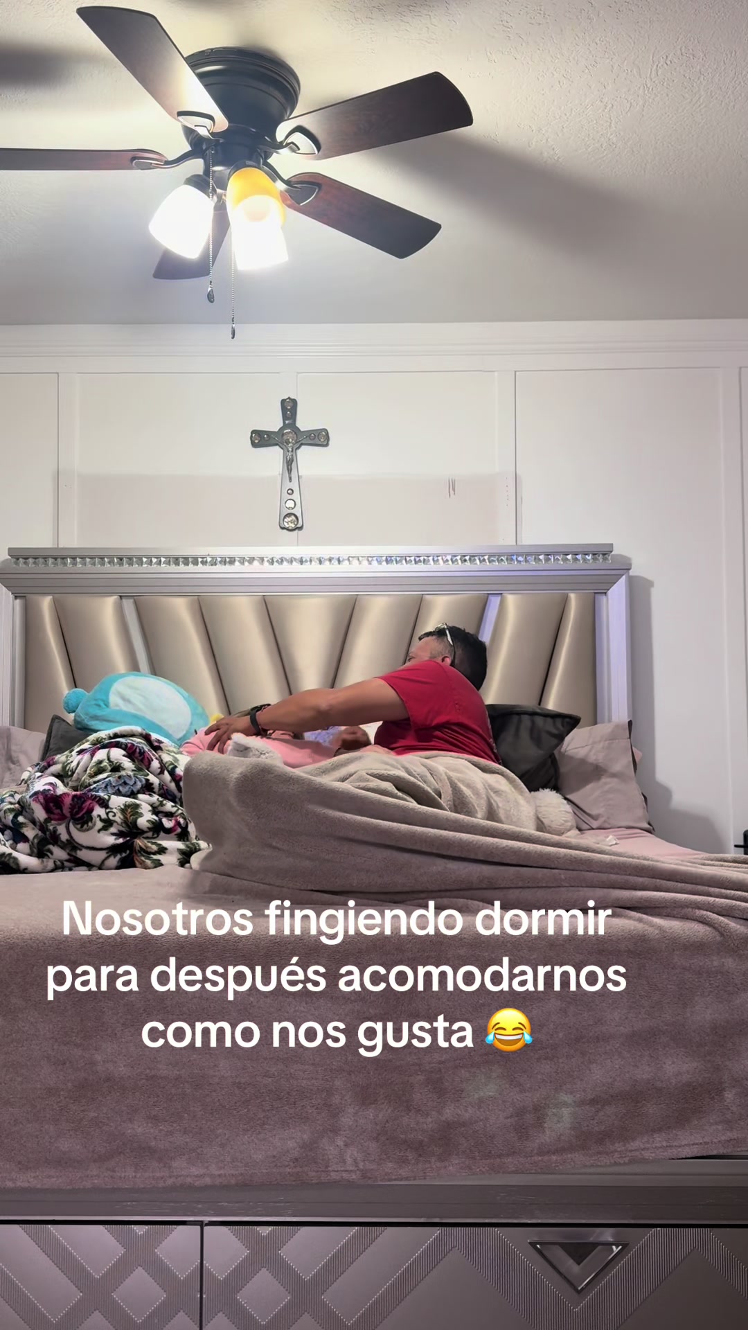 @Alondra Quezada Y Ma