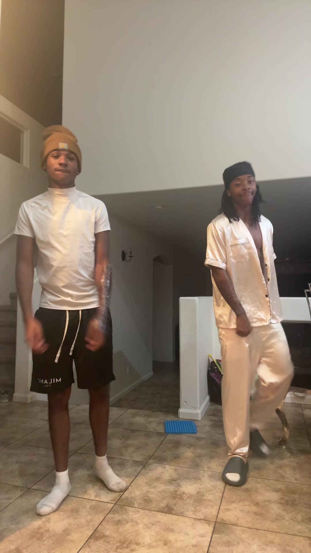 @ᶻ⁴