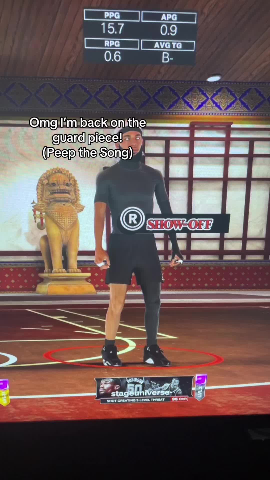 @⃟