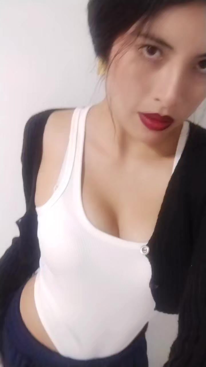 @Eli🖤👩🏻&zwj;⚕️