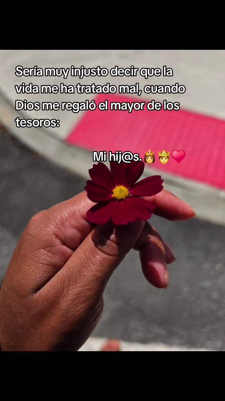 @💫