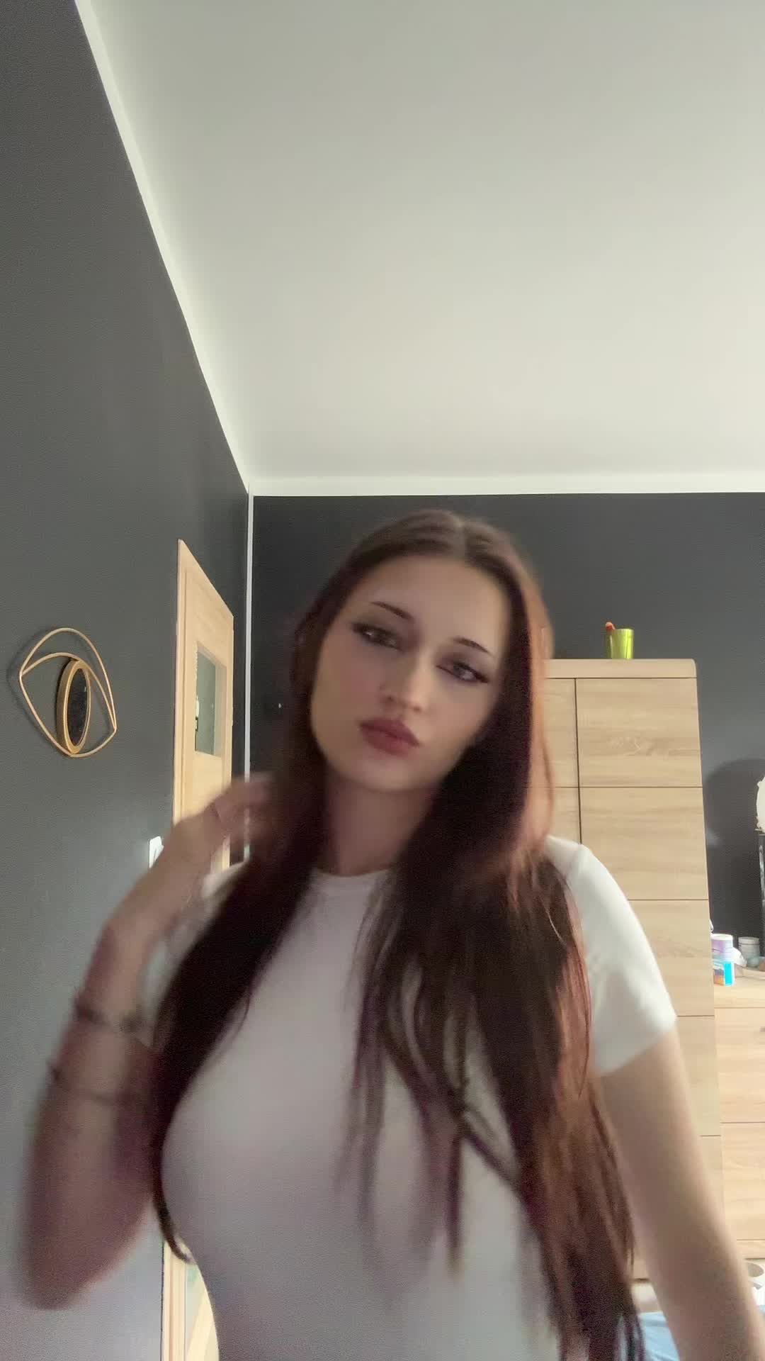@✝️
