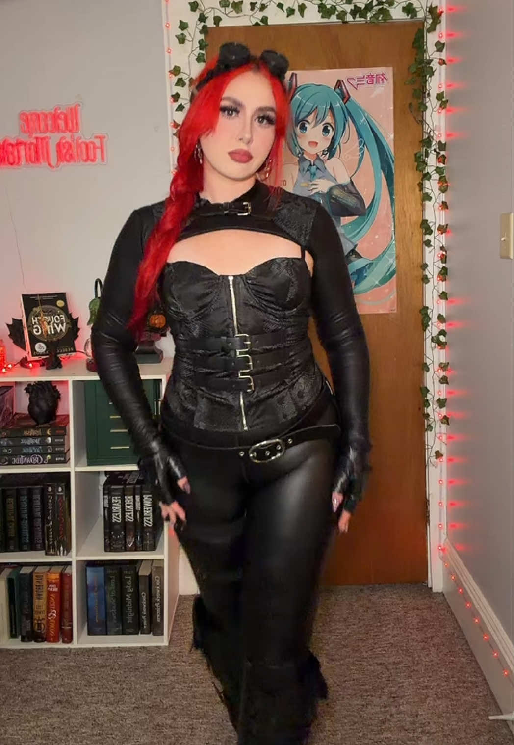 @simiviolet