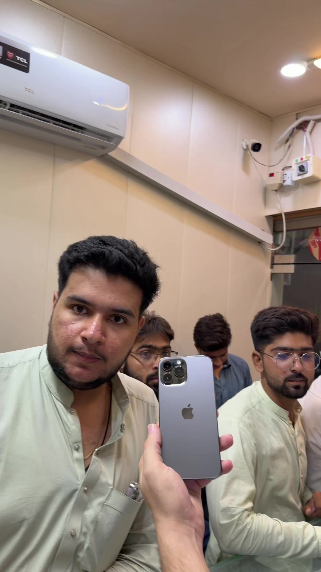 @I Shop