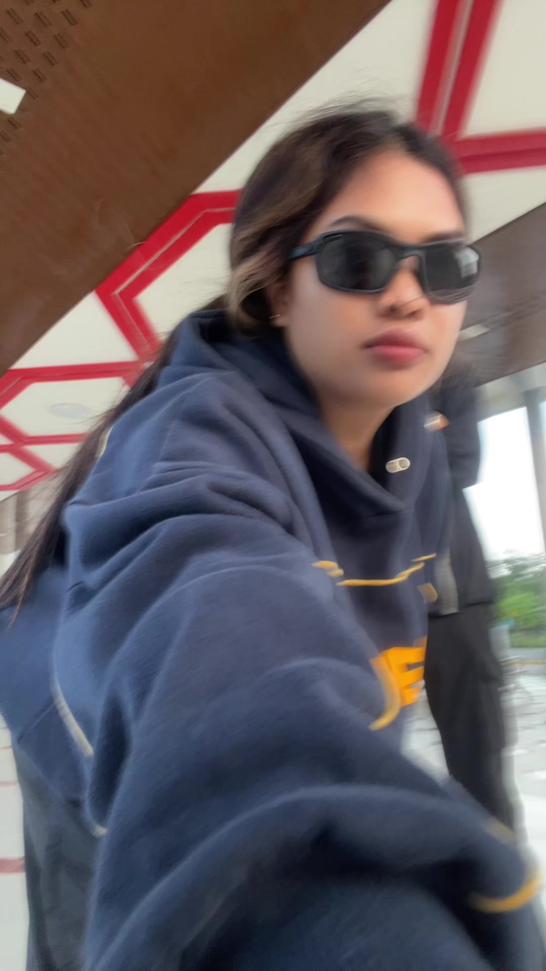 @Vii