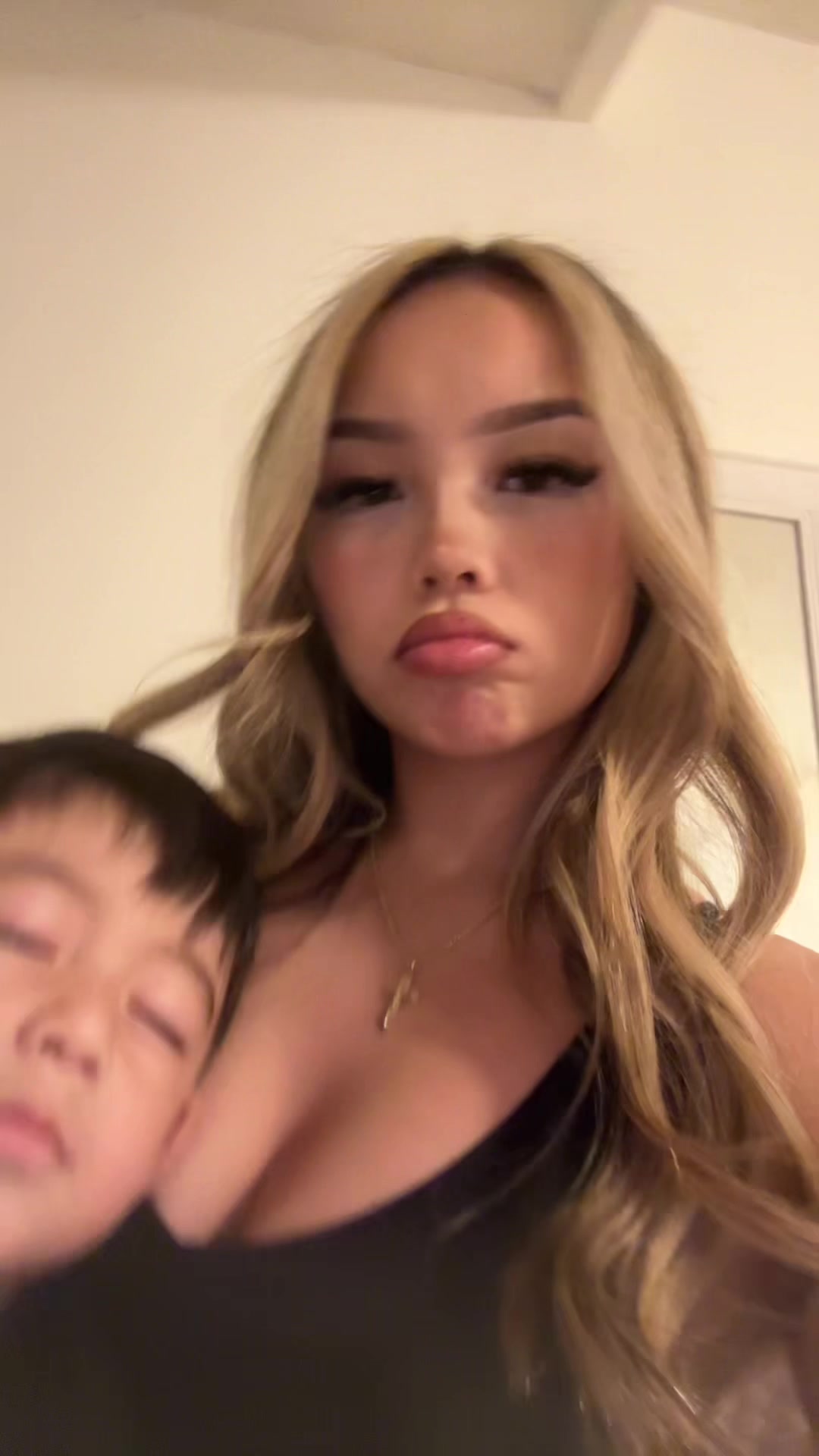@kenz 𝜗𝜚