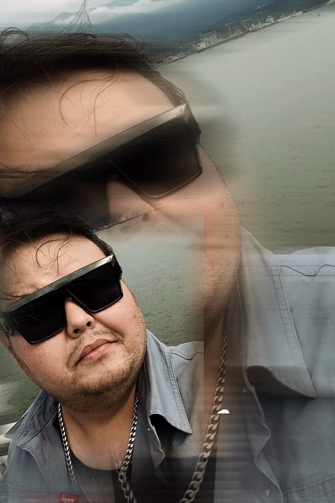 @MK