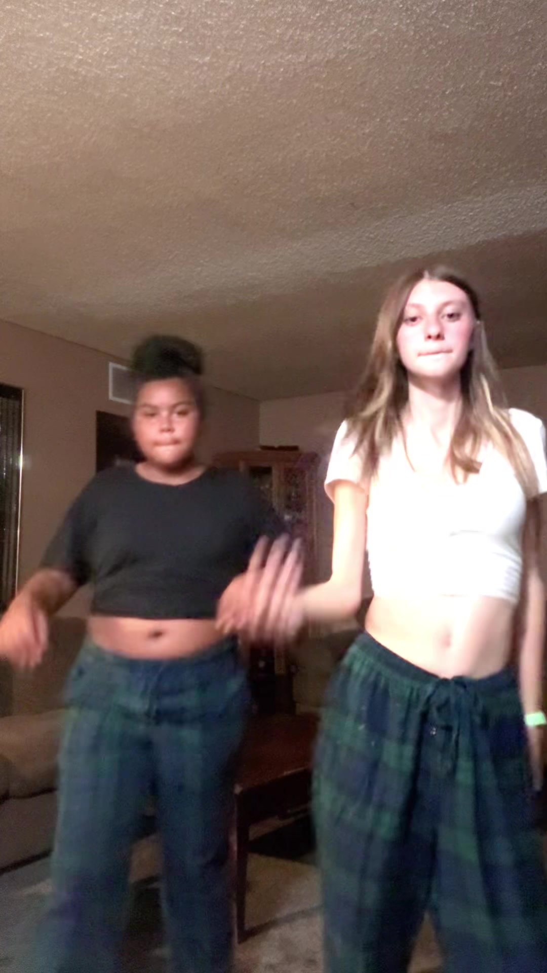 @iloveshyshy._209