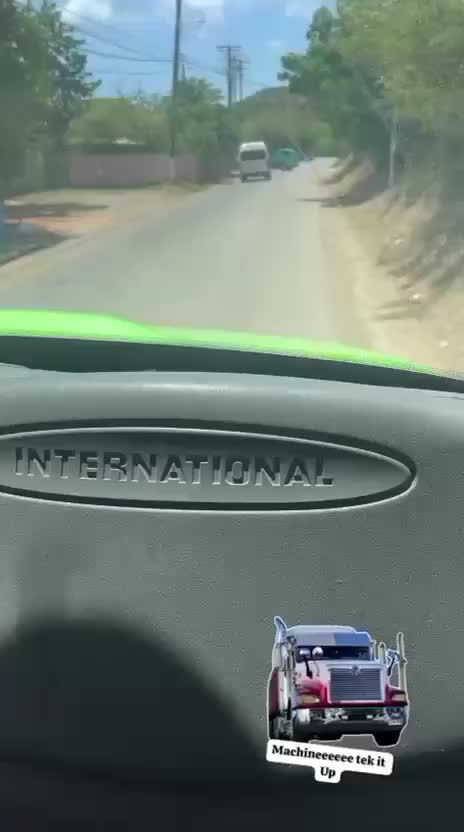 @👤