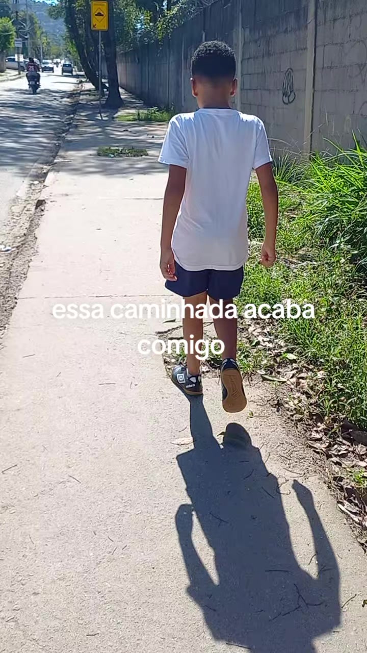 @Luciana dos Santos