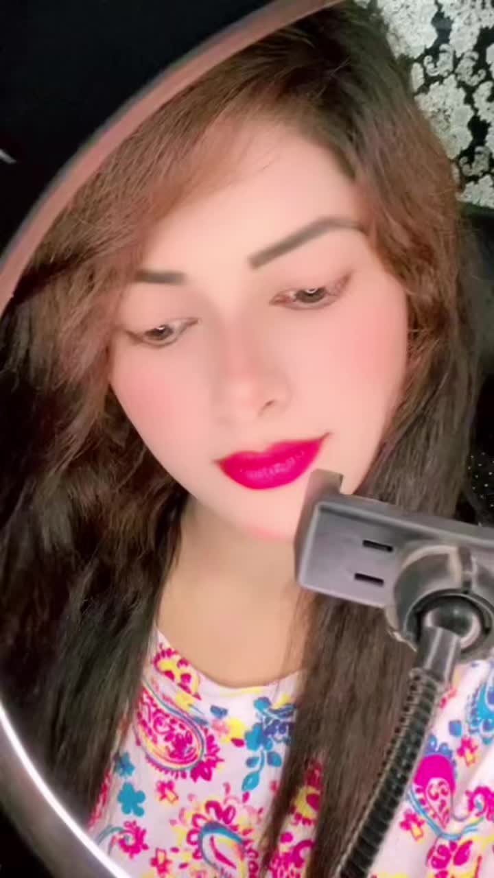 @hiralive0