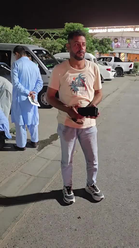 @Nawaz_Khan86