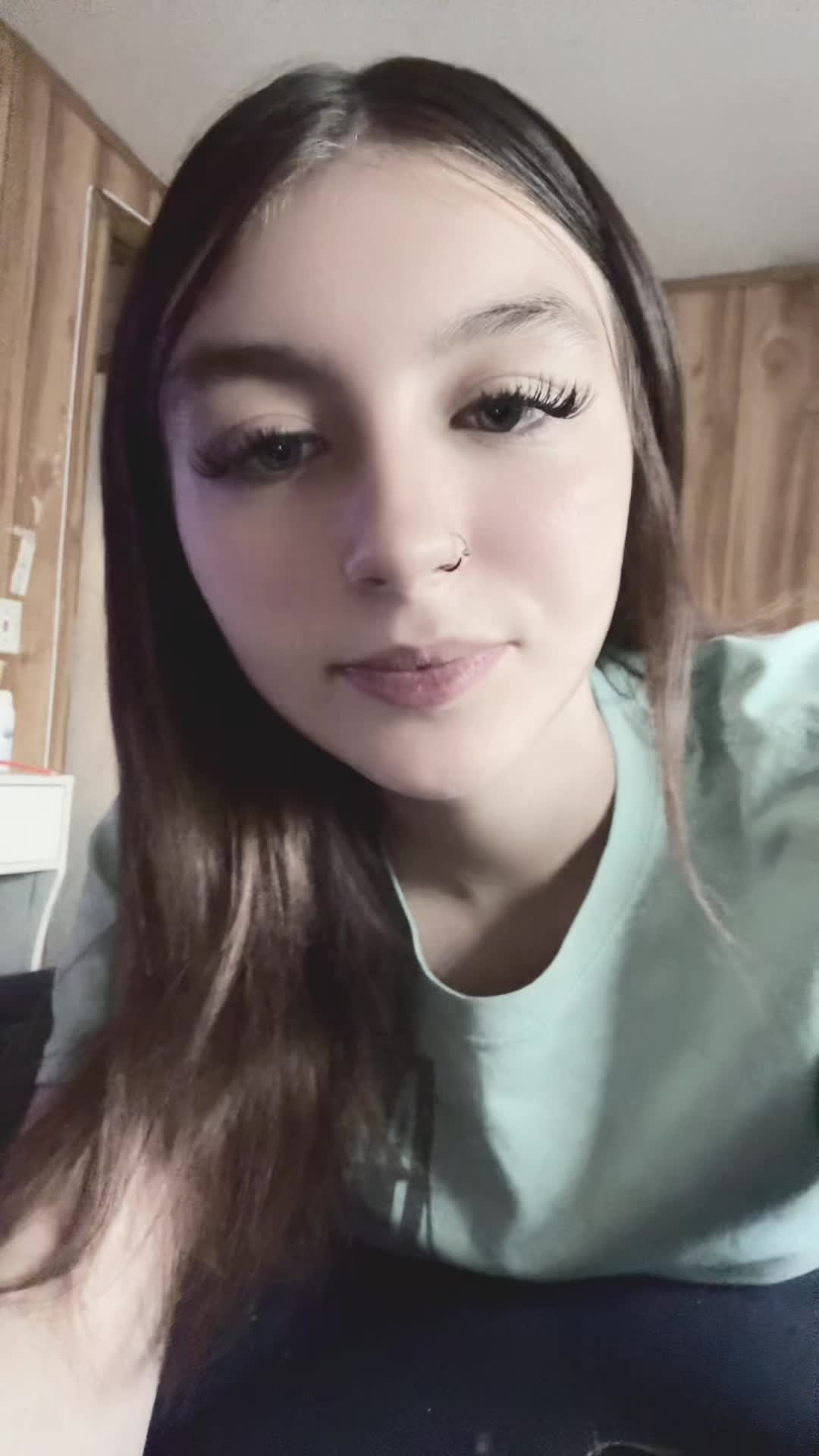 @Emilyyy18