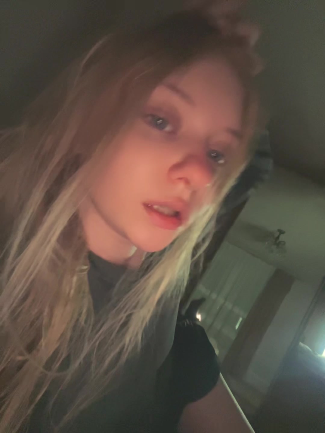 @ek41v