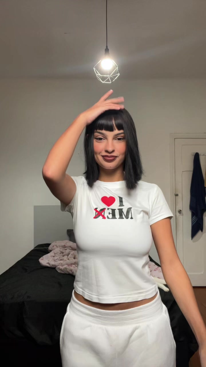 @Geovanna.x_x