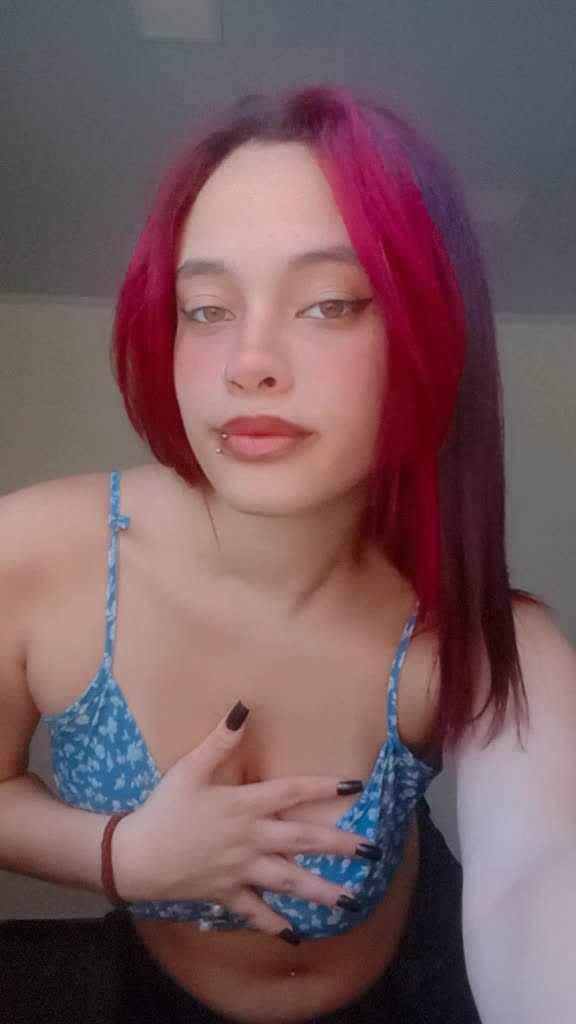 @Vitória Blaz