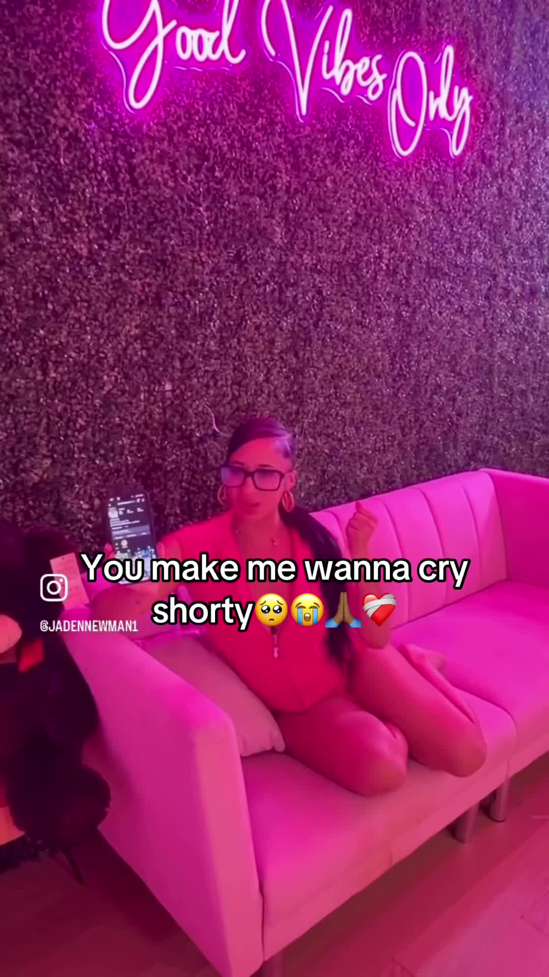 @NellyGz