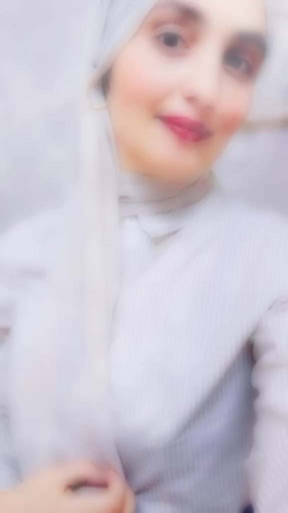 @emna amouna