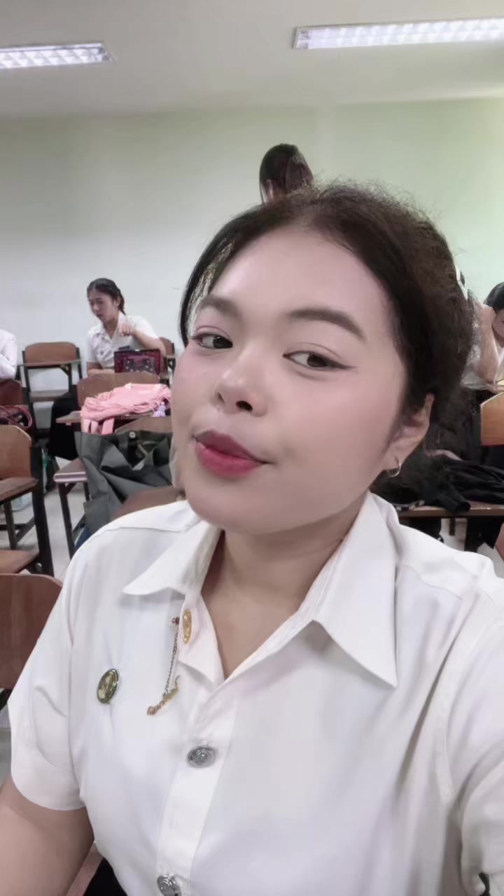 @หญิงกี้.🦋