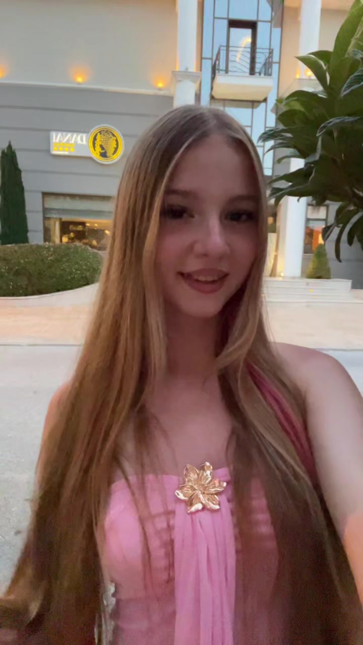 @Sena