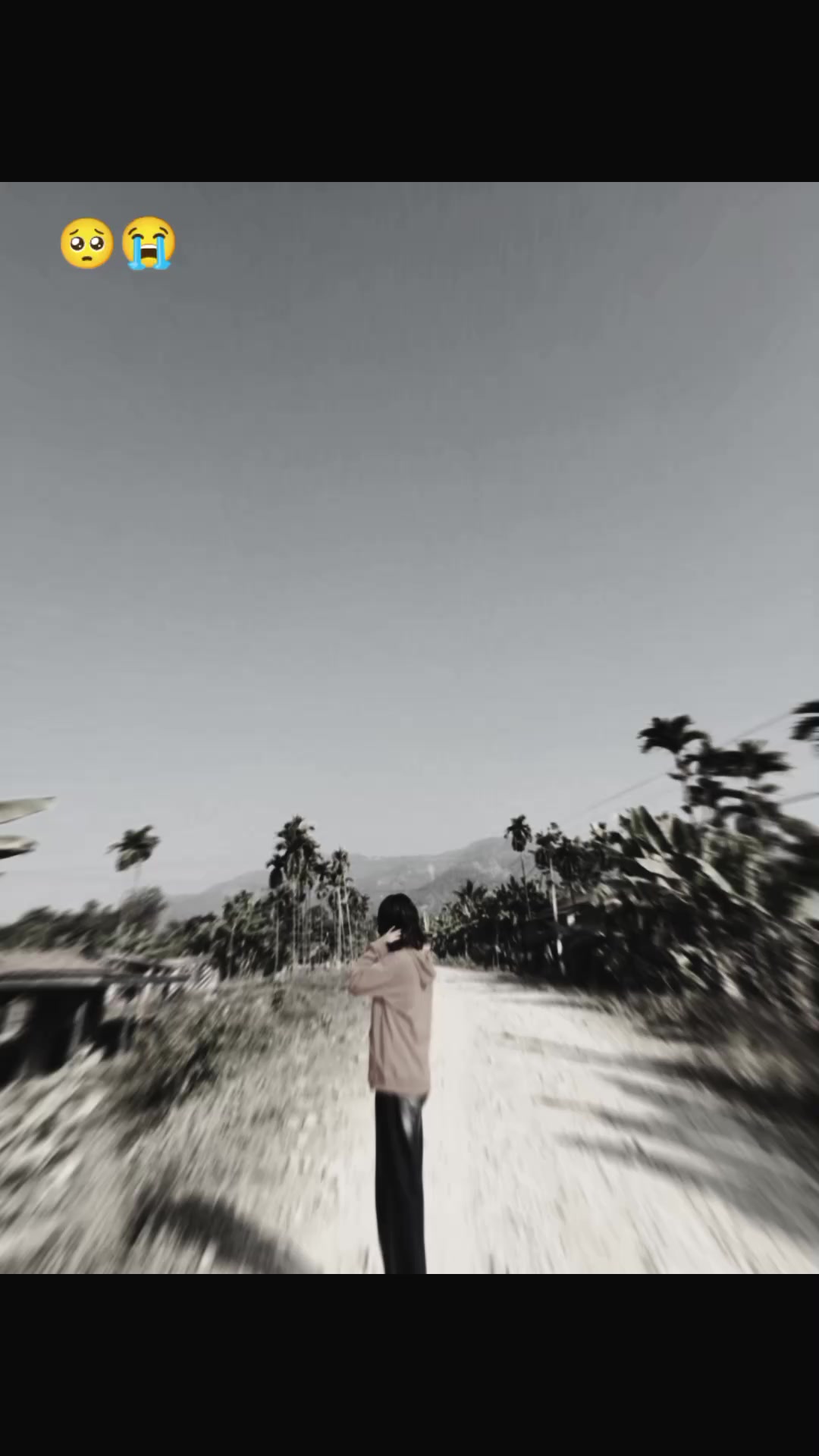@โญ๏ฝก๐๐๐๐๐๐โ
โณโโ-