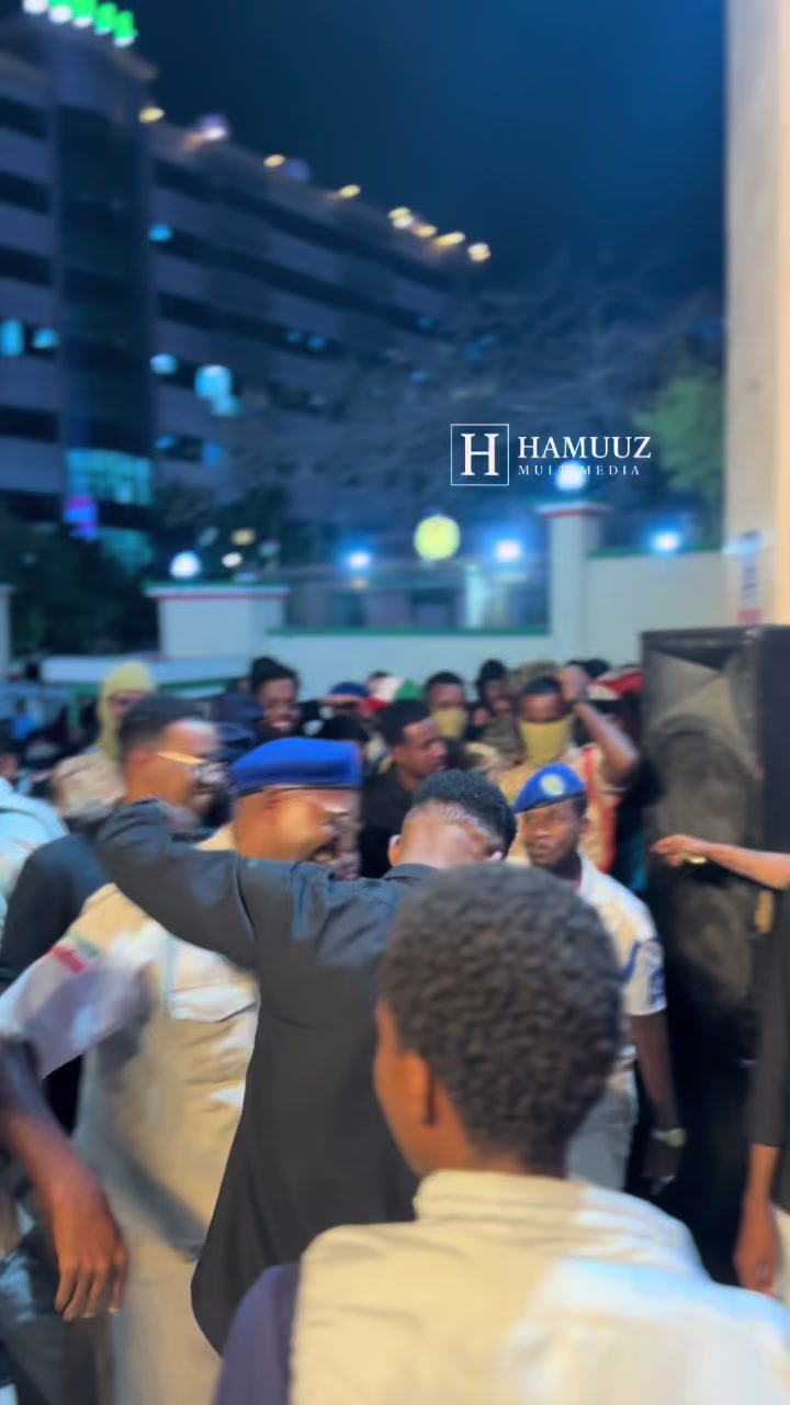 @Hamuuz🔥