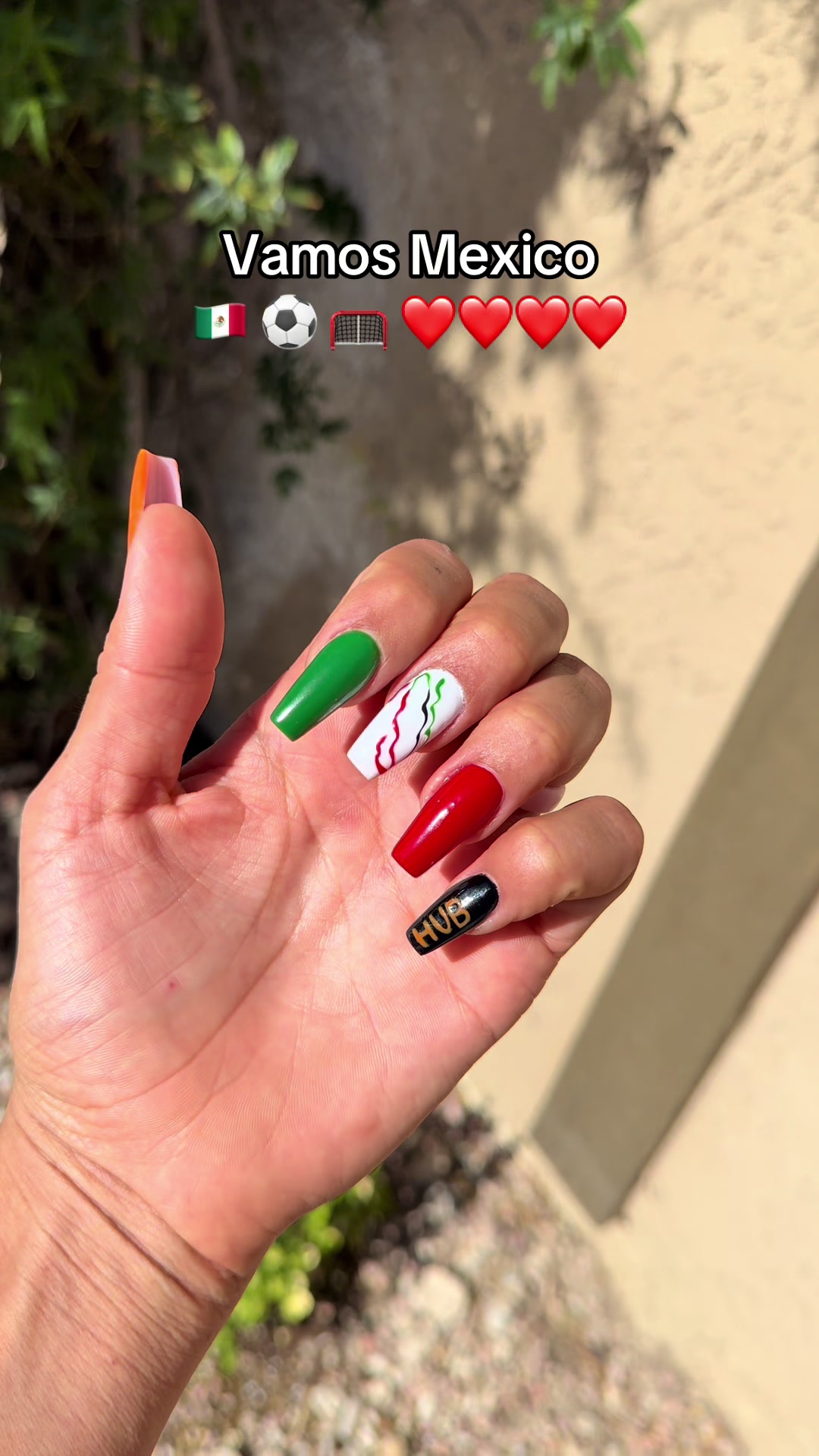 @TheMexHub