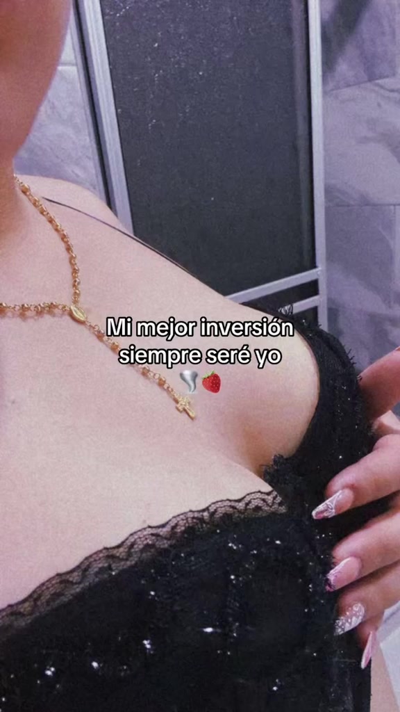 @🍓☀️Mari Trujillo💛