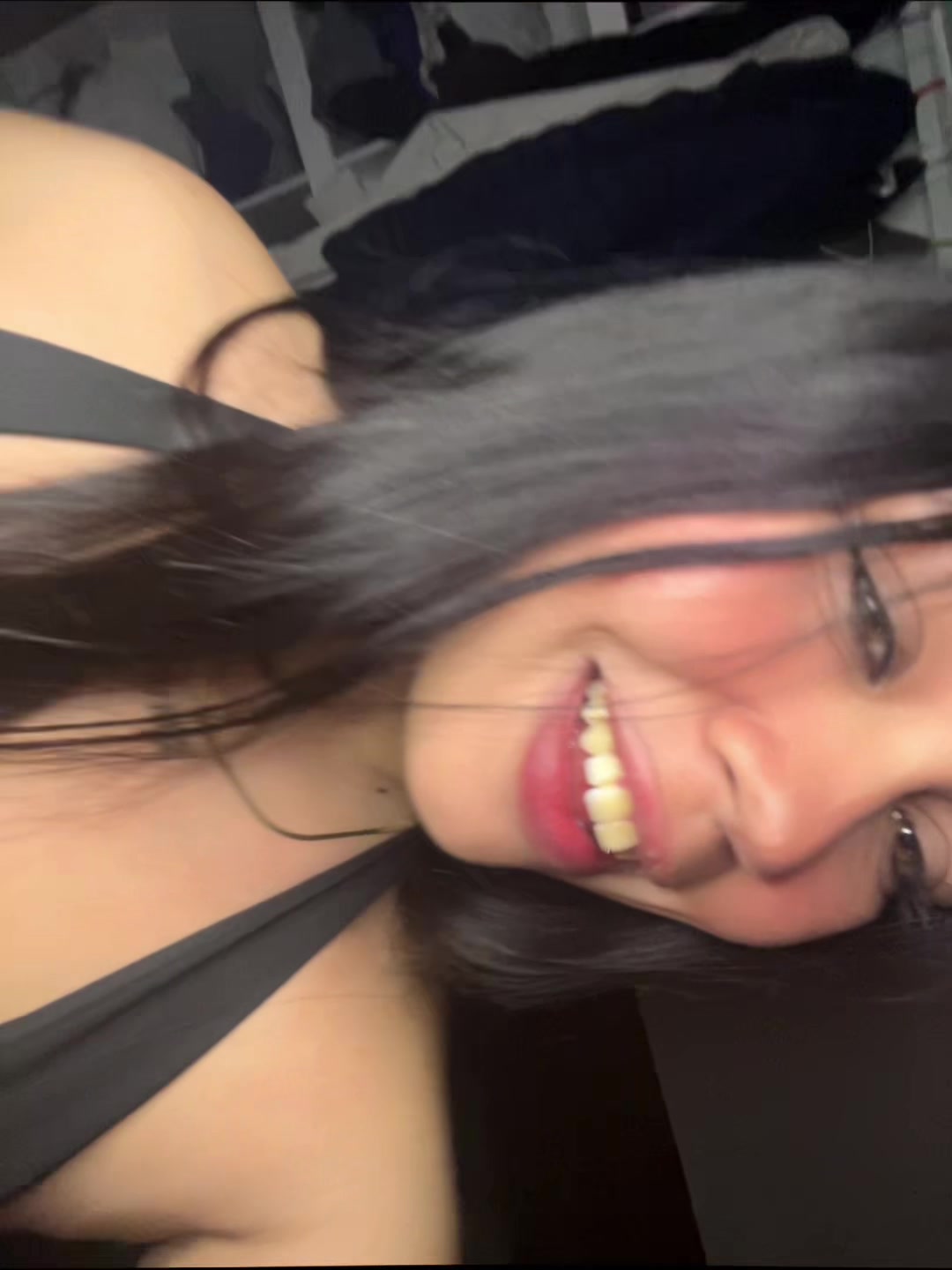 @VALENTINA💋