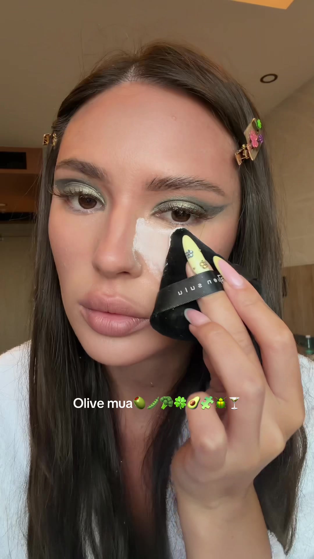 @Анастезия