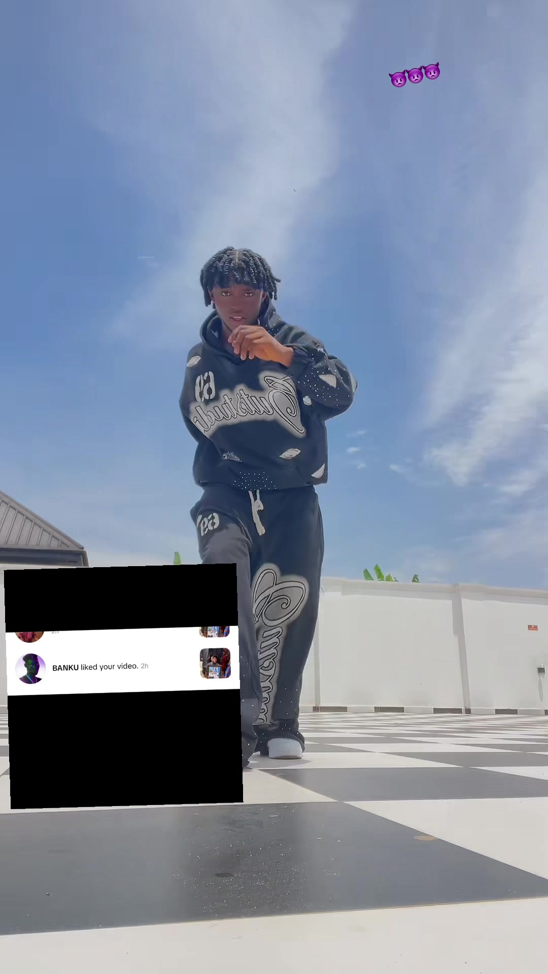@𝑩𝒊𝒈 𝑴&ecirc;𝒅ō𝒔𝒌𝒚😈