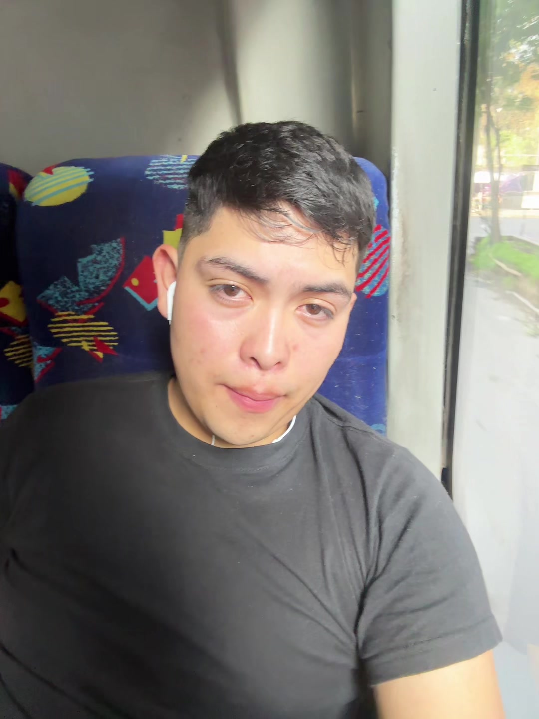 @โฐ๐ ๐ฉ๐๐ฉโ 21