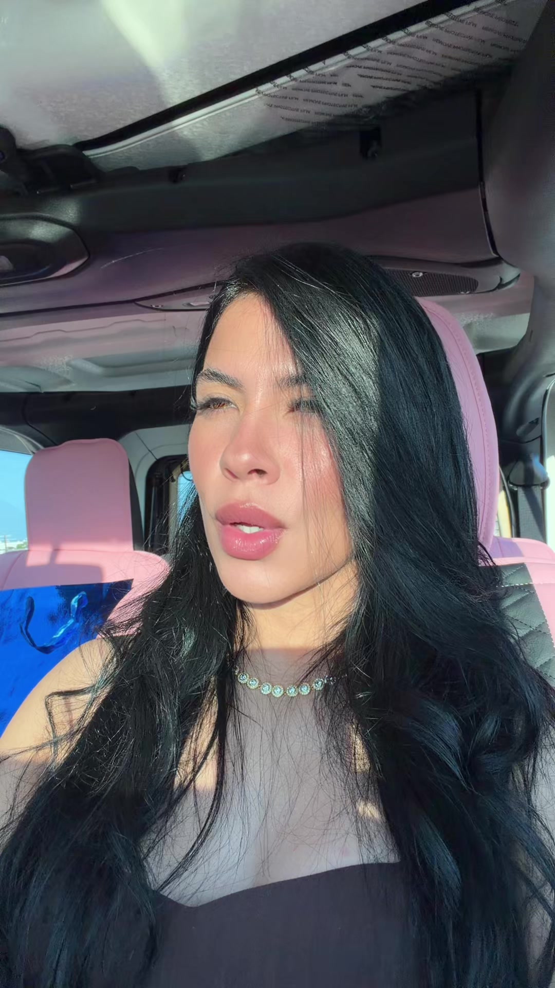 @Ani🦋